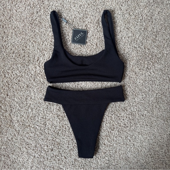 Zaful Cut Out Two Piece Bikini Black - Picture 3 of 5
